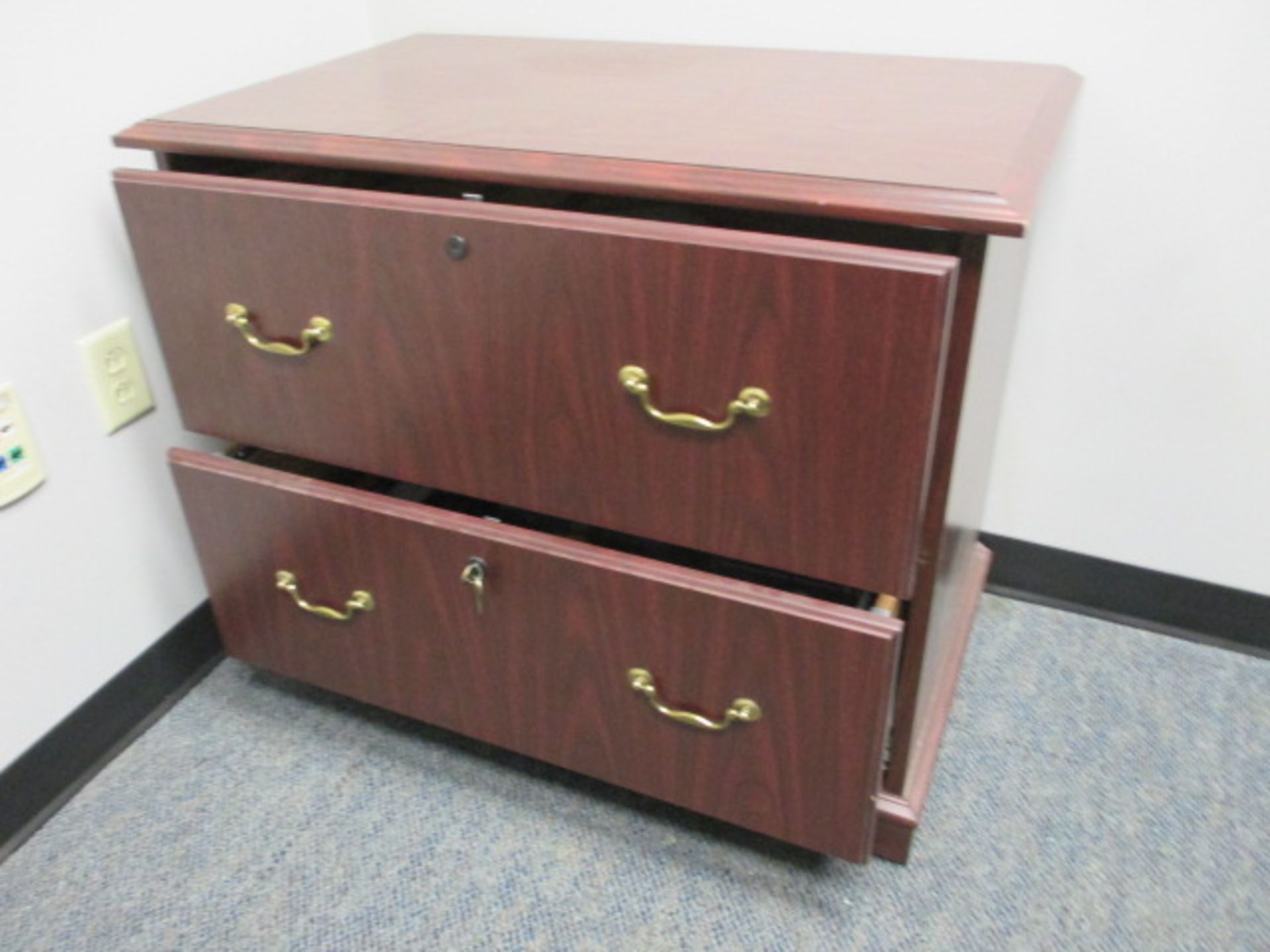 Office Furniture - Image 7 of 8