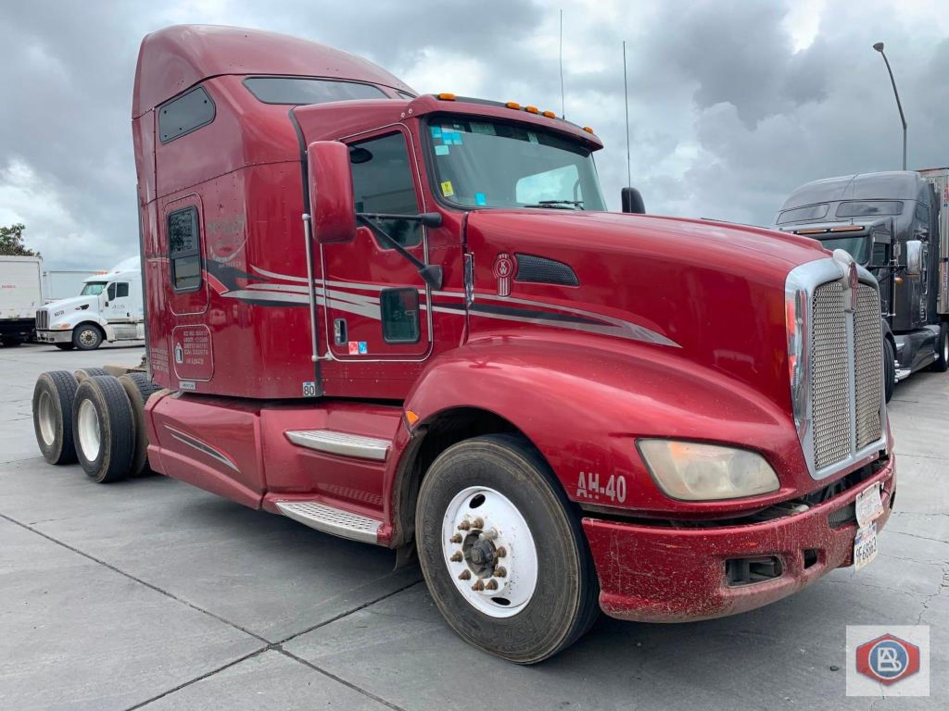 2010 Kenworth T6 Series, Cummins ISX - Image 3 of 11