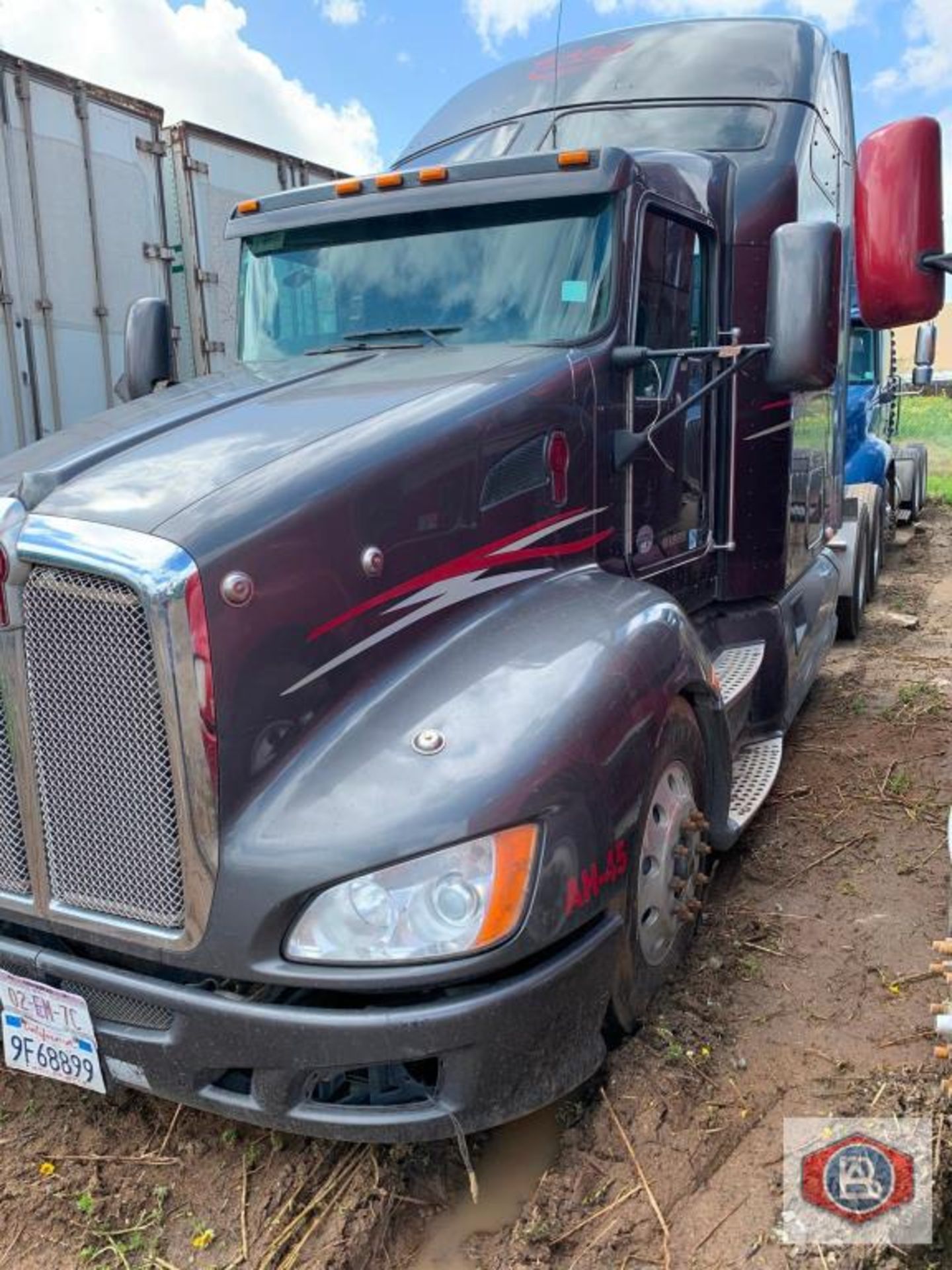 2011 Kenworth T6 Series, Cummins ISX - Image 3 of 7