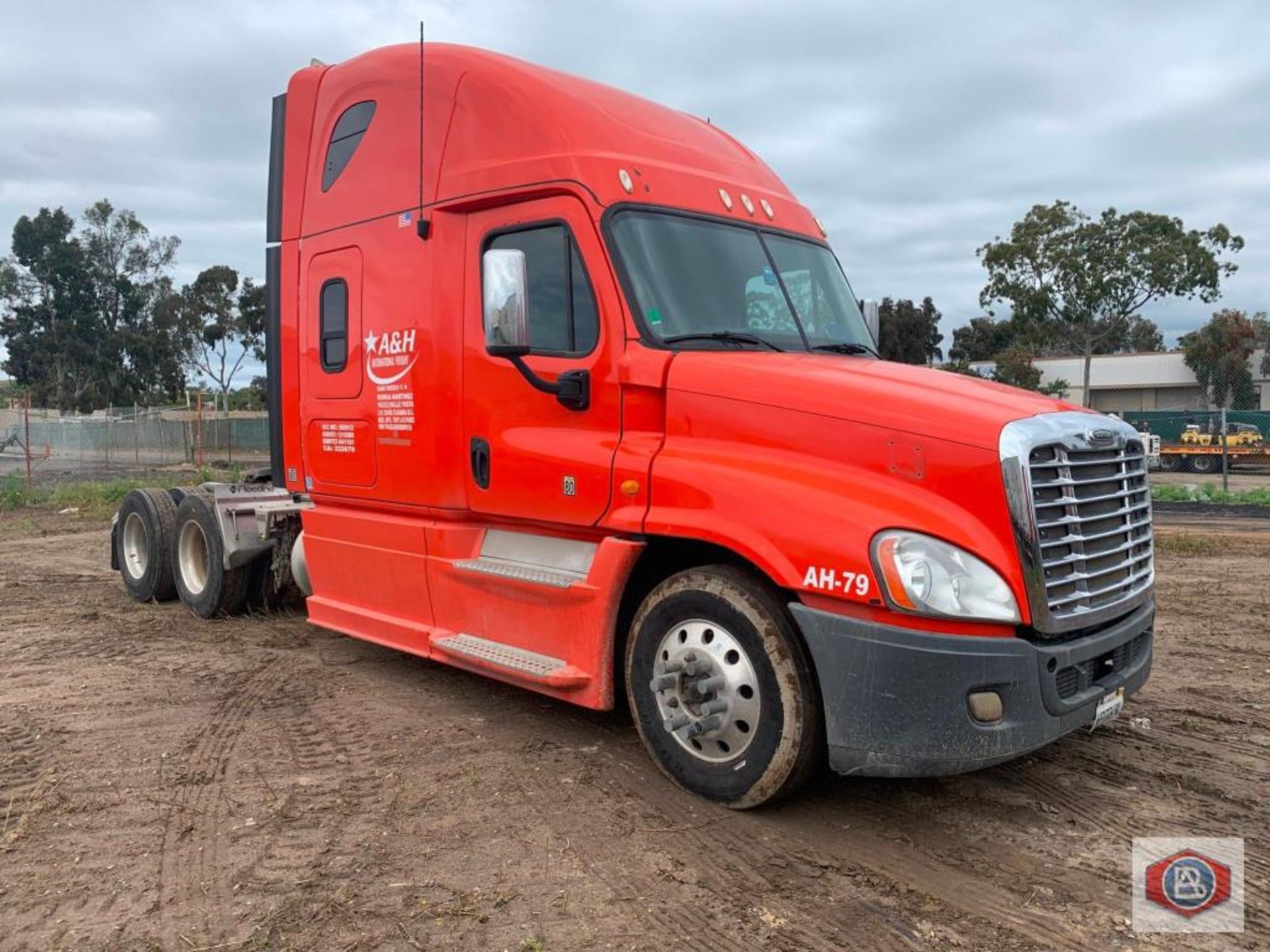 Freightliner Cascadia Cummins ISX - Image 3 of 8