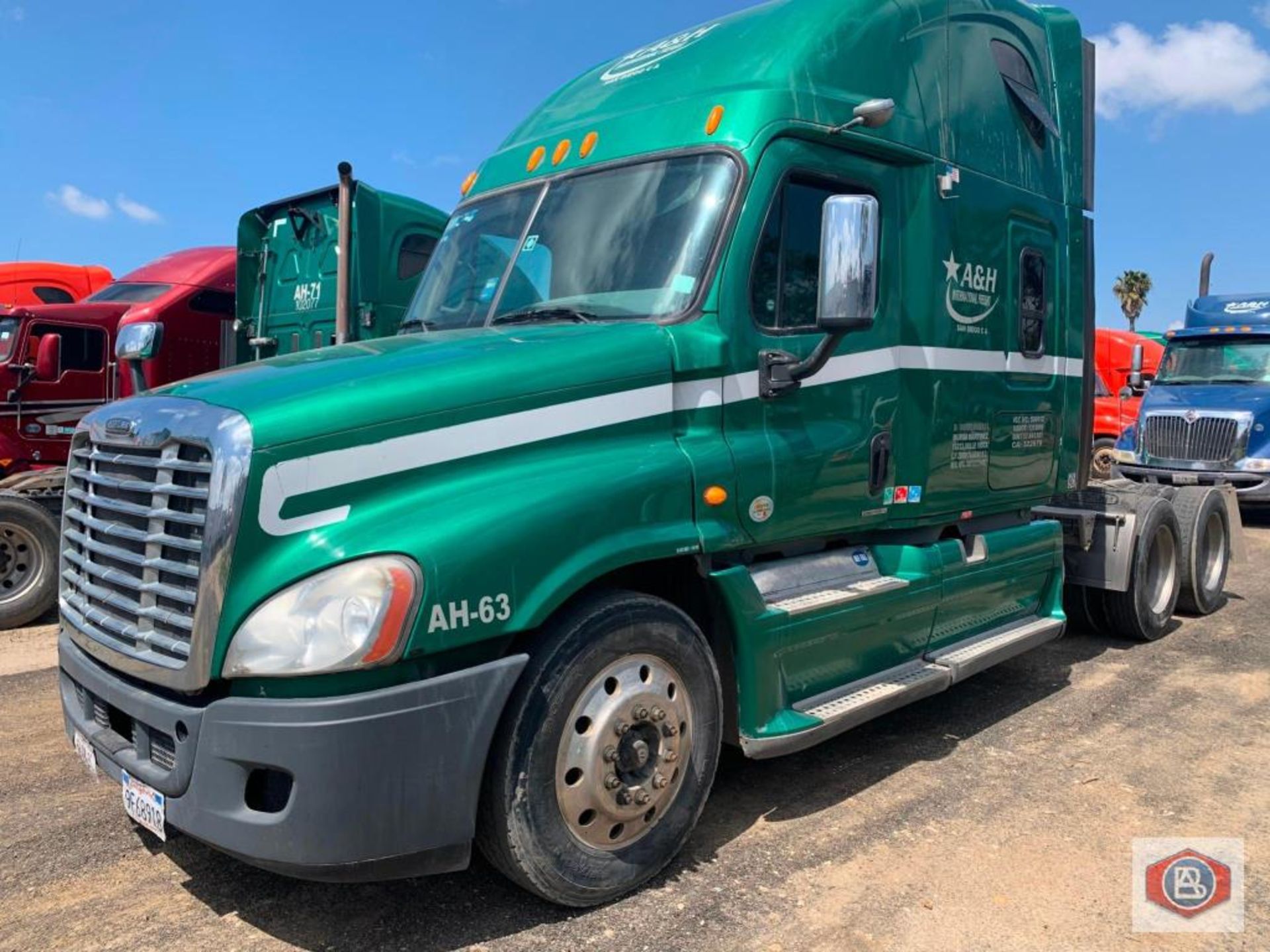 2012 Freightliner Cascadia Cummins ISX