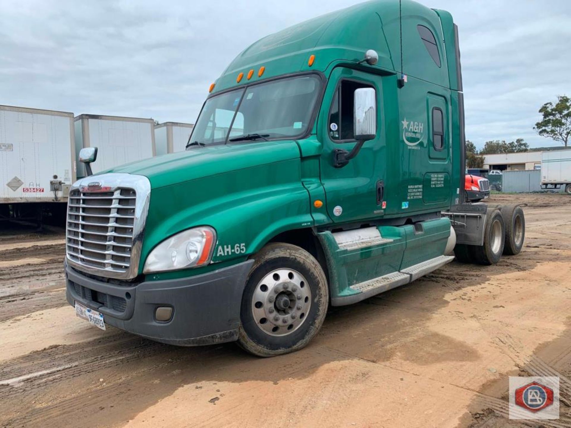 2012 Freightliner, Cascadia, Cummins ISX - Image 2 of 7