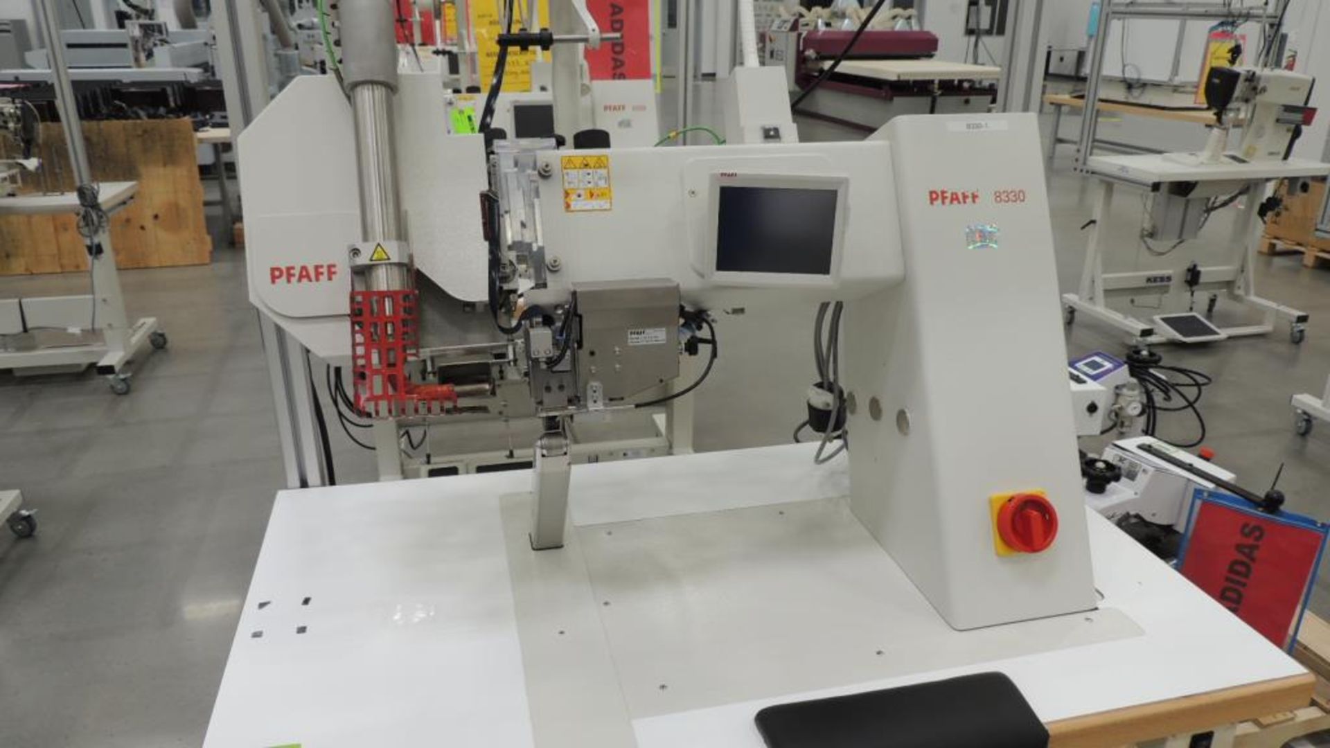 Stitching Machine - Image 2 of 6