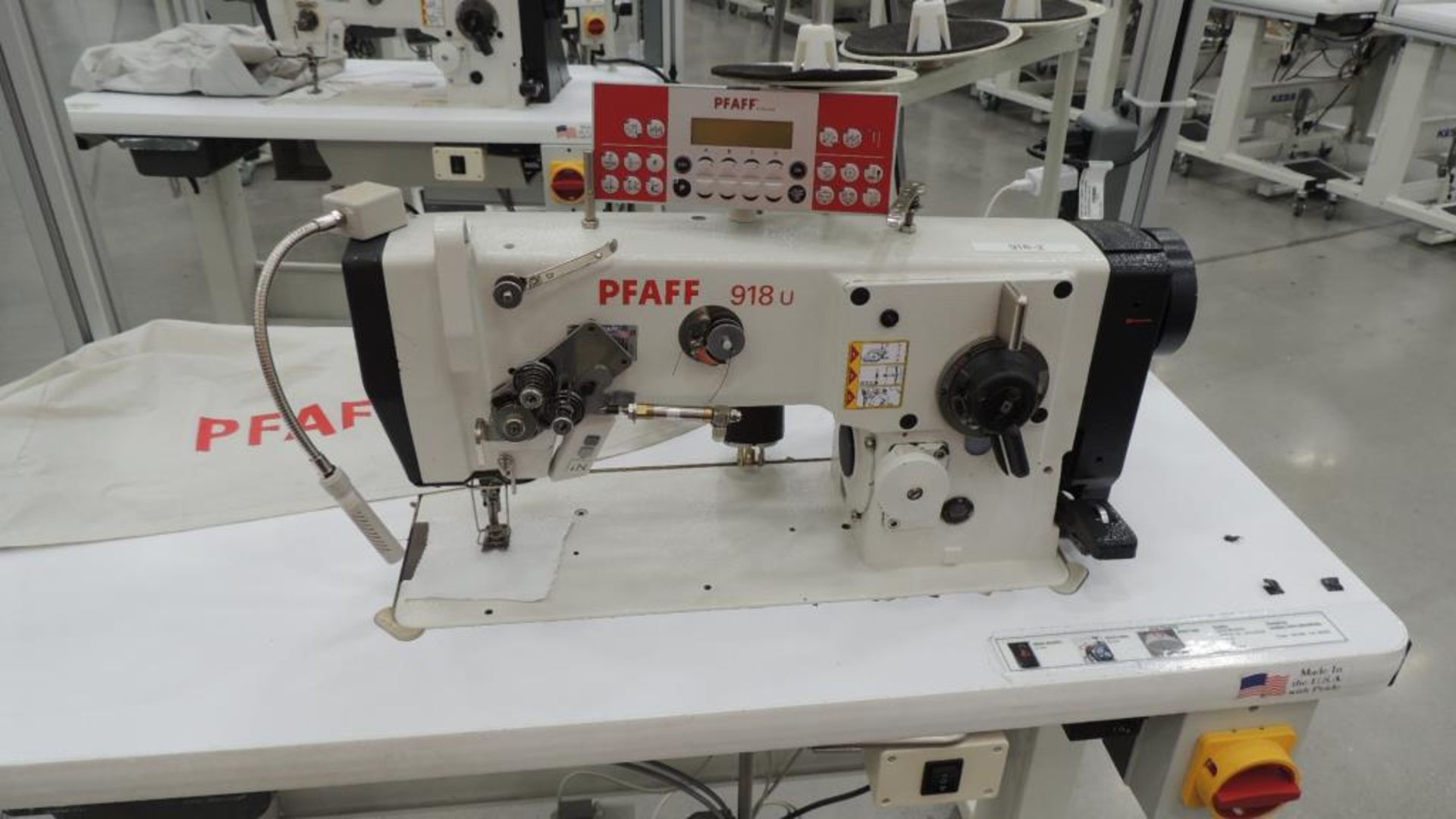 Stitching Machine - Image 3 of 7