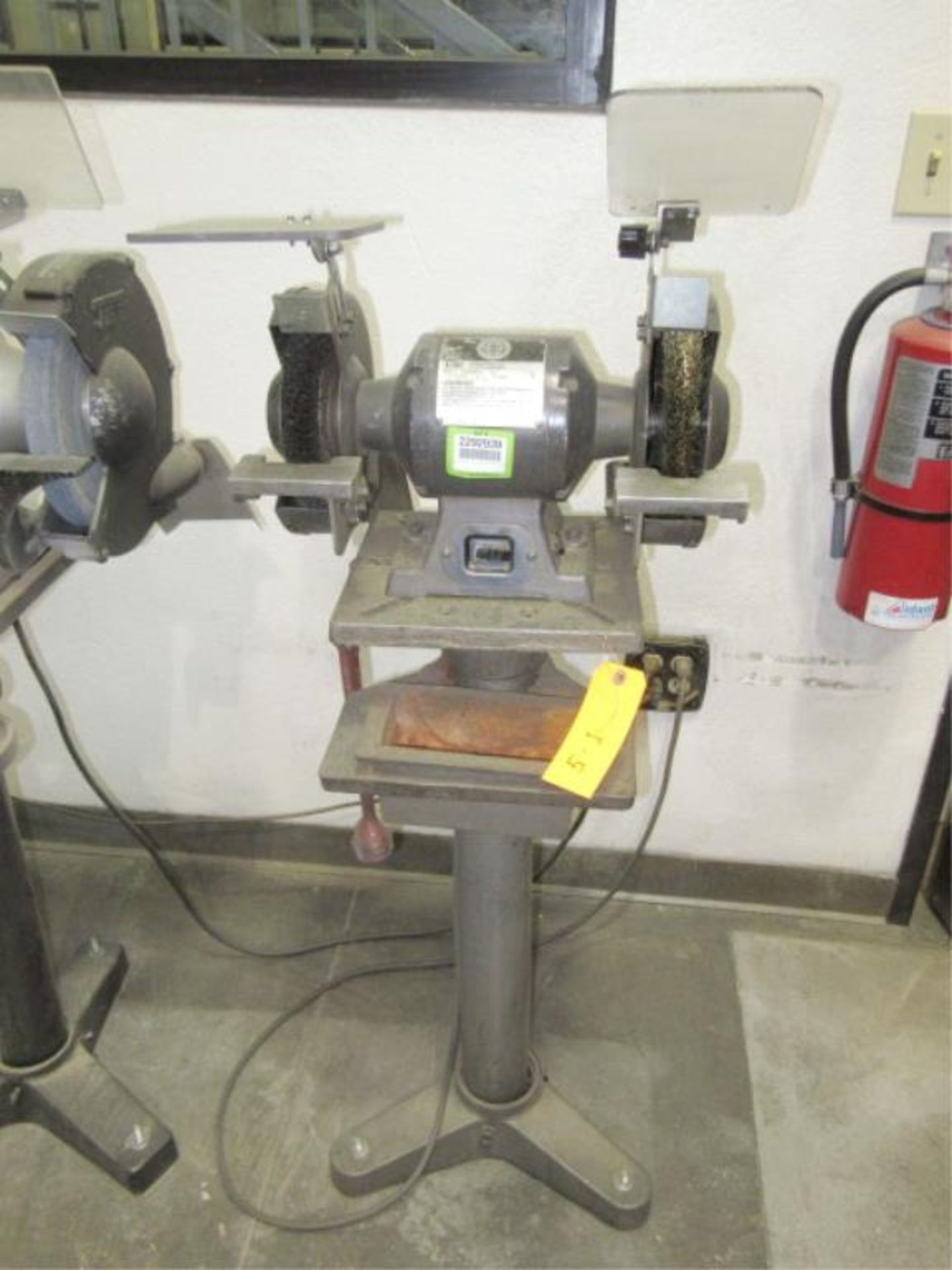 Pedestal grinder