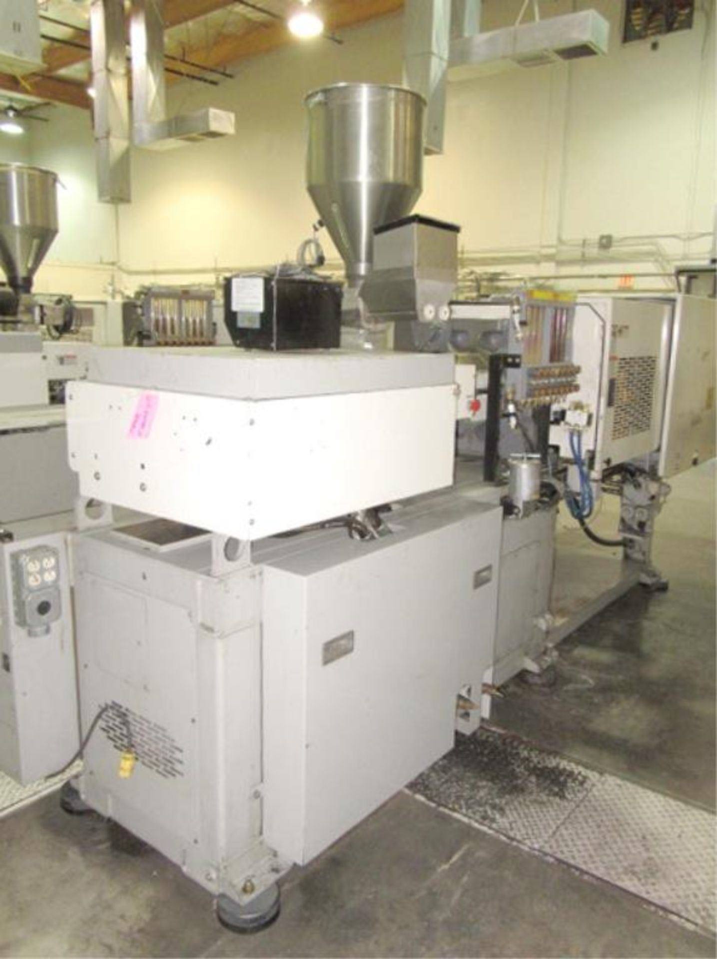 Injection Molder - Image 12 of 15