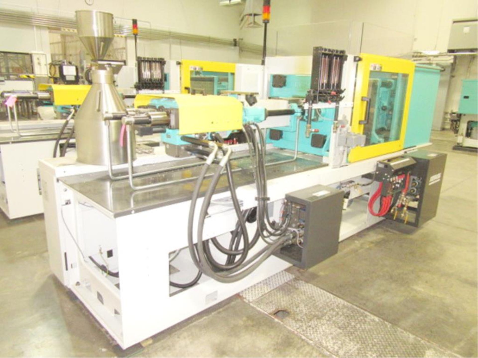 Injection Molder - Image 11 of 15
