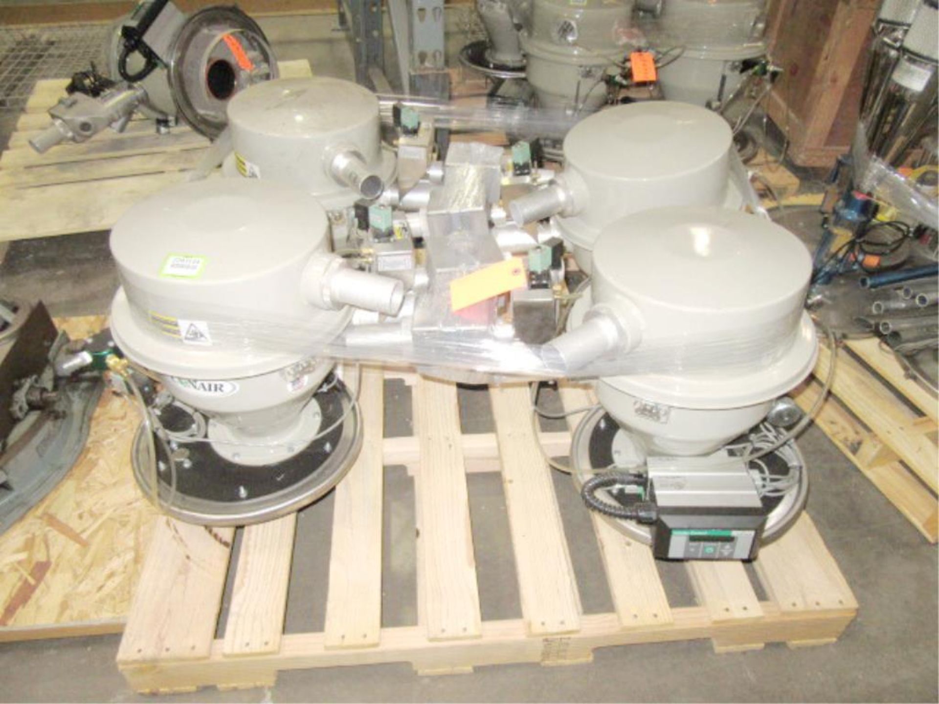 Vacuum Receivers