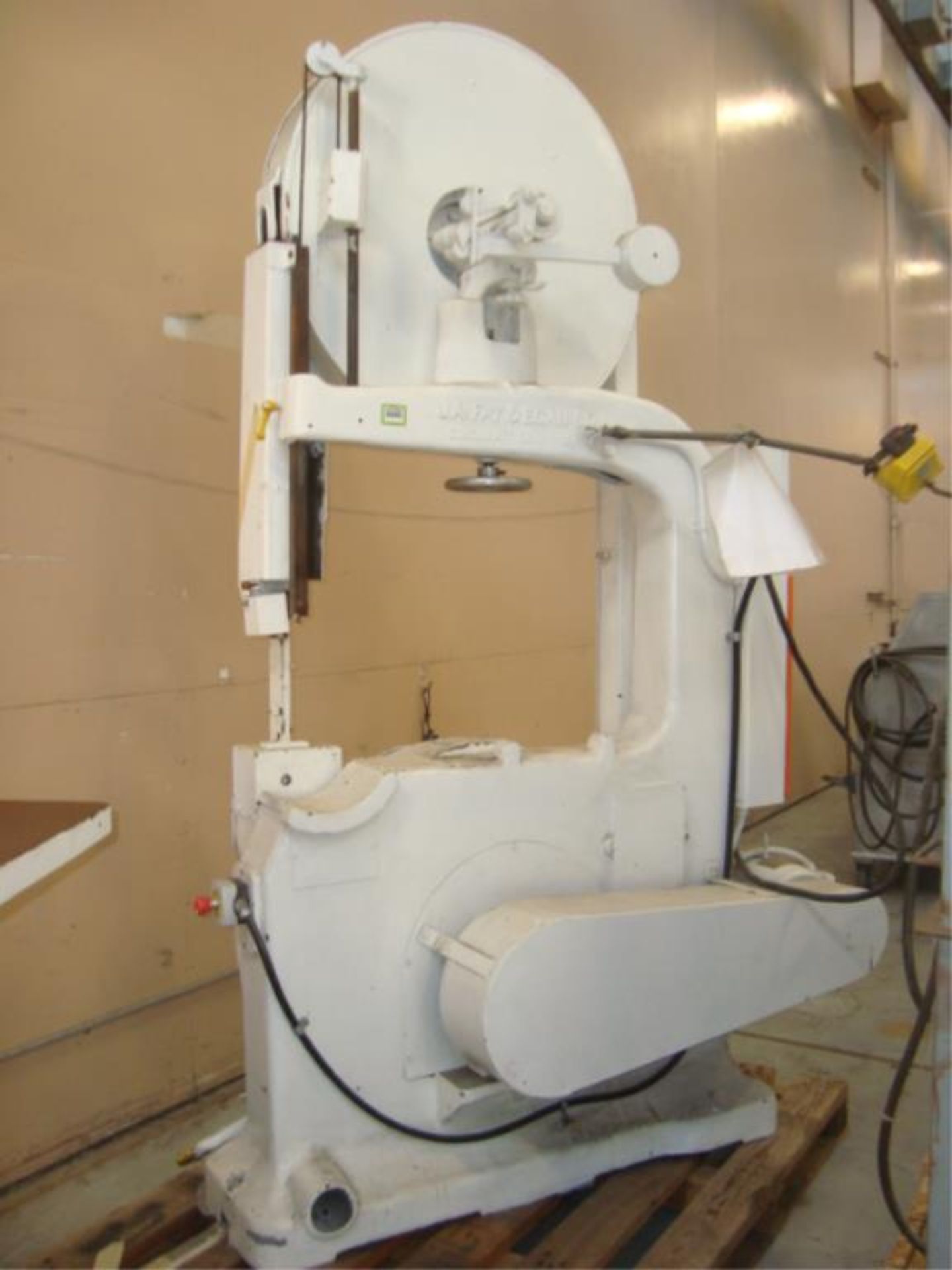 Heavy Duty Vertical Band Saw - Image 6 of 6