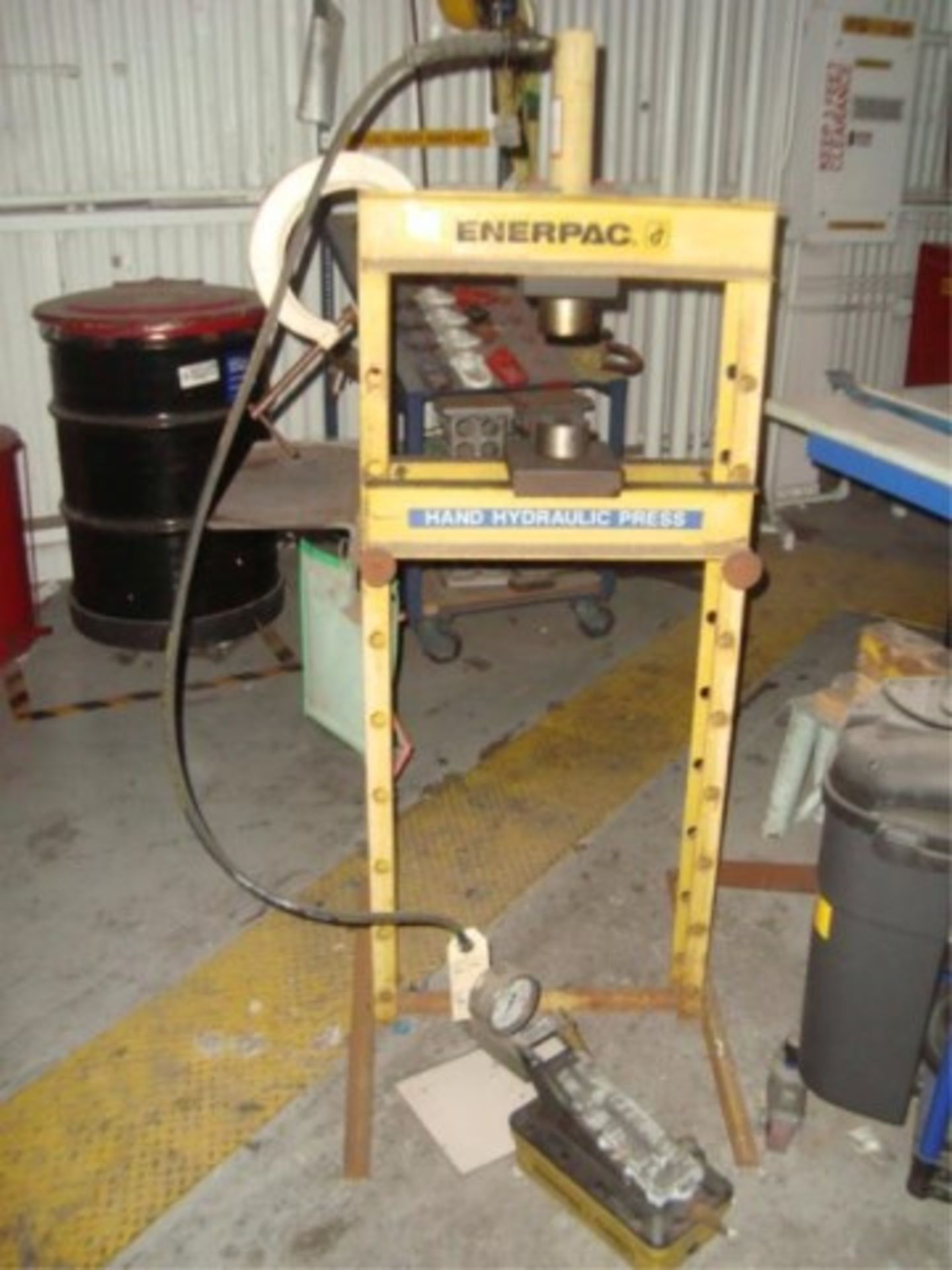 10-Ton Capacity Hydraulic Press - Image 3 of 6