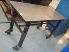 Mobile Electric Height Adjustable Workbench
