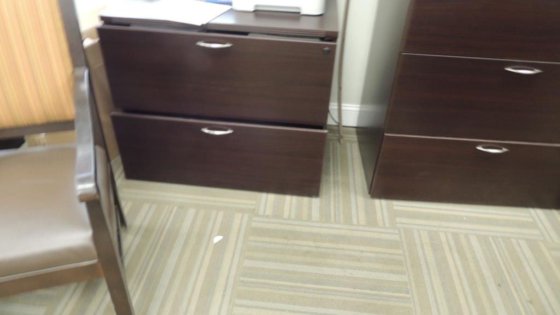 Office Furniture - Image 4 of 17