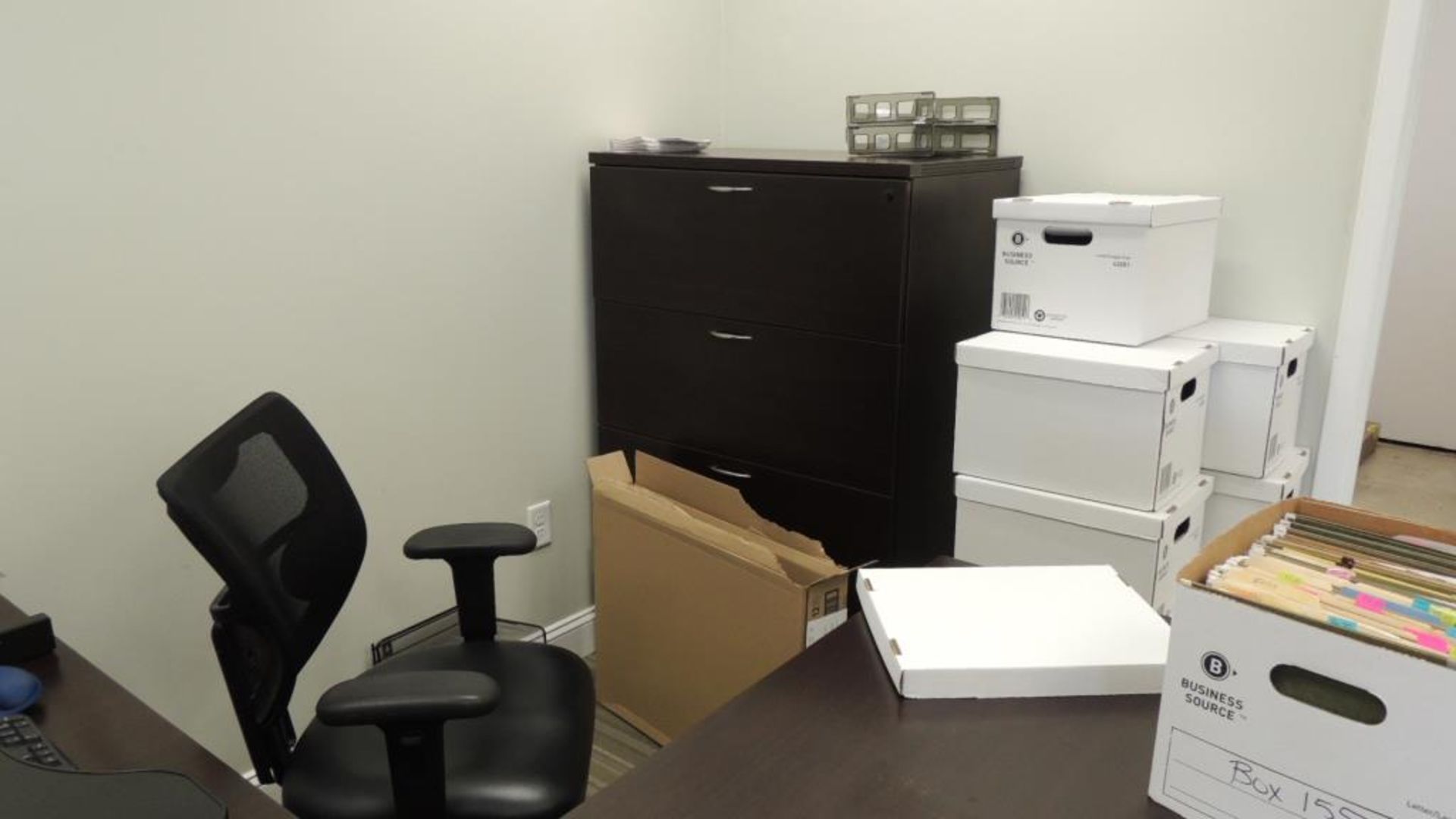 Office Furniture - Image 6 of 17