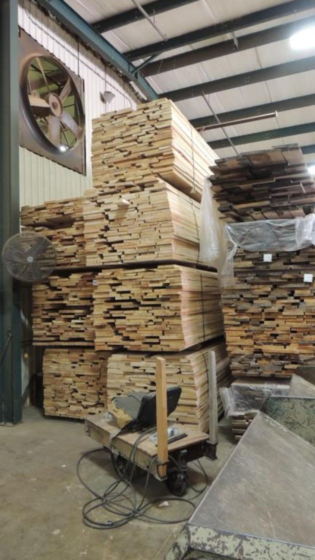 Lumber - Image 5 of 18