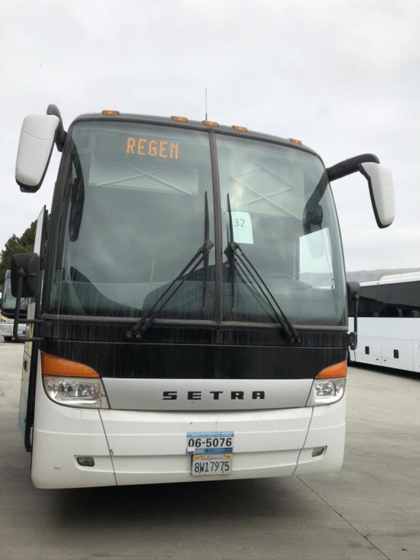 Motor Coach - Image 3 of 23