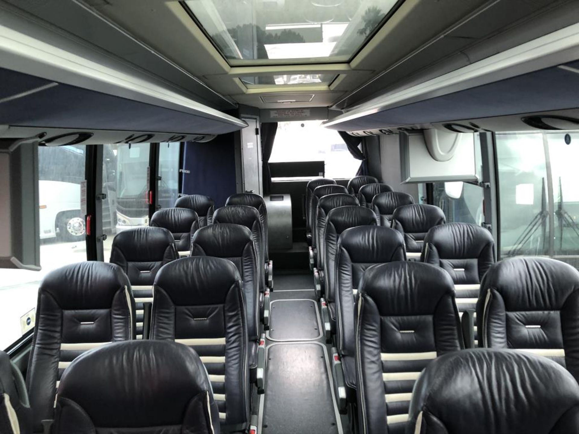 Motor Coach - Image 14 of 23