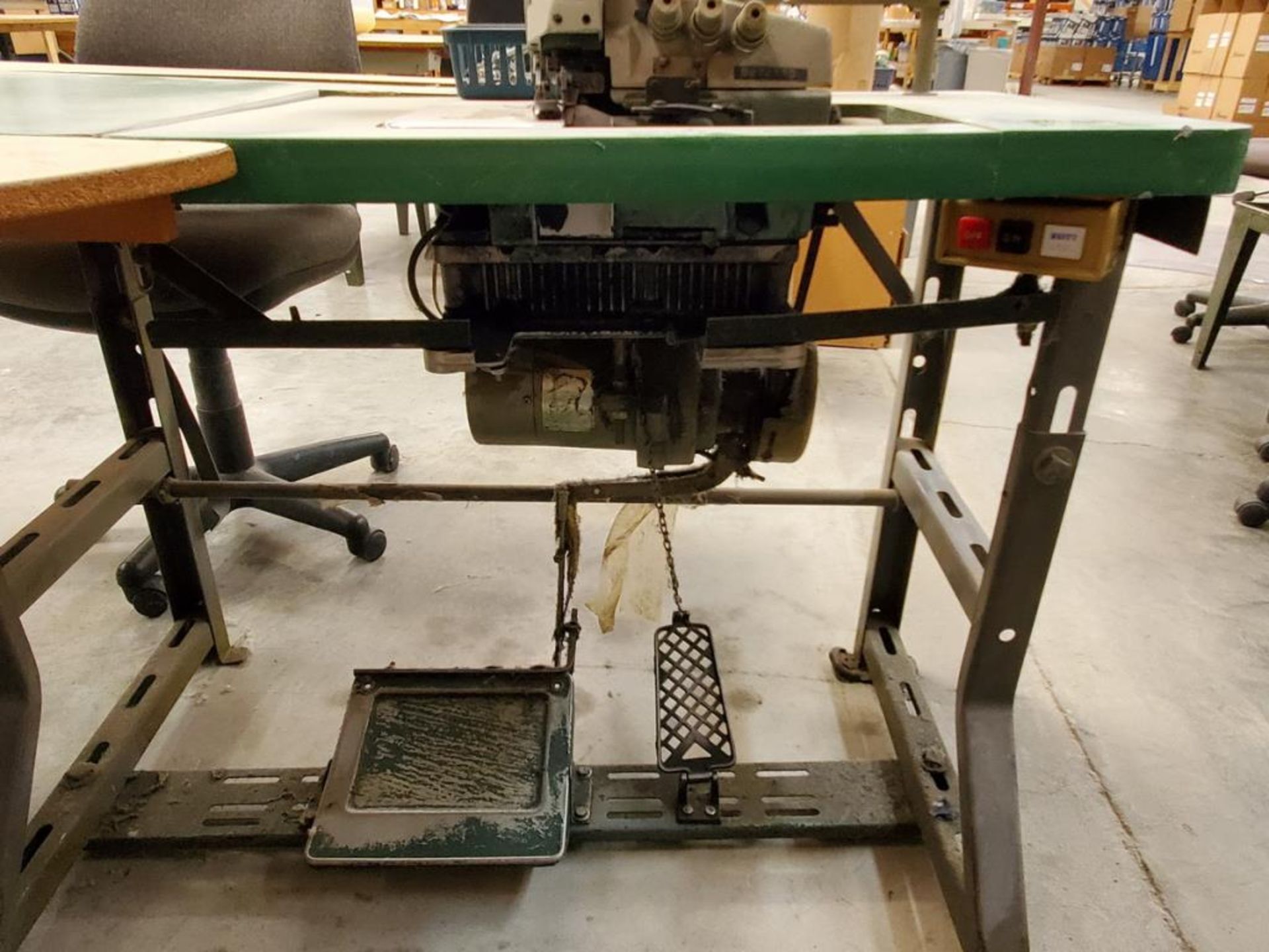 Industrial Sewing Machine - Image 8 of 9