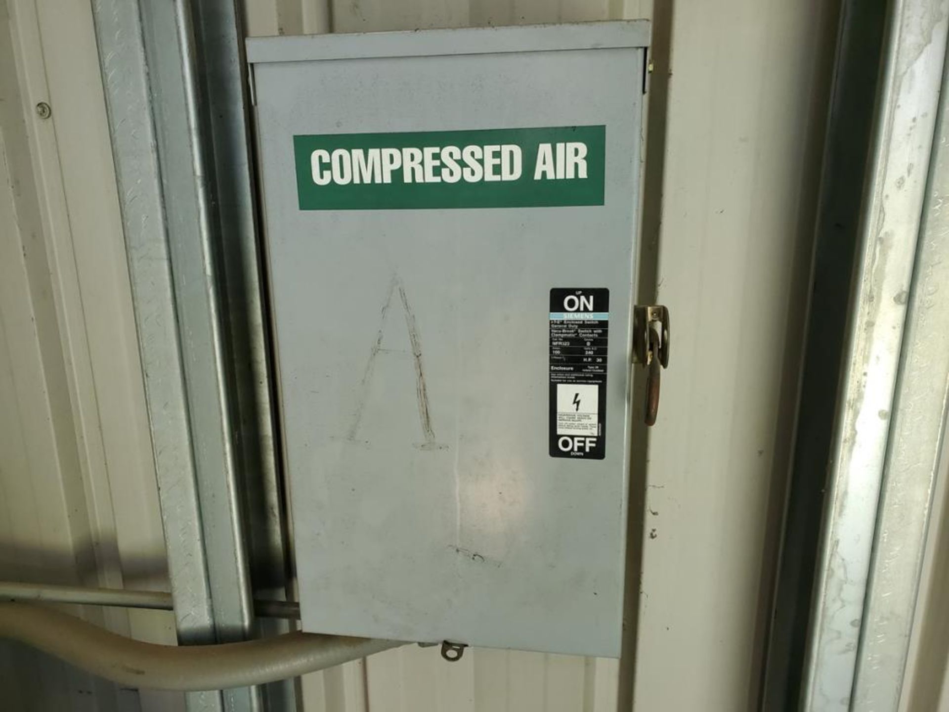 Air Compressor - Image 6 of 7