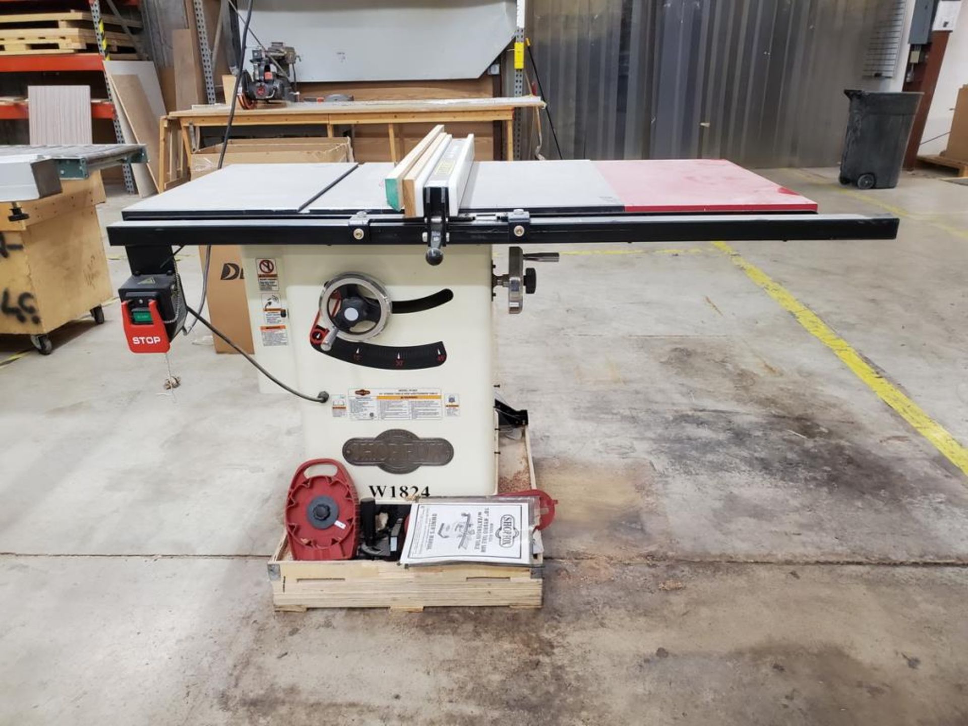 Cabinet Table Saw