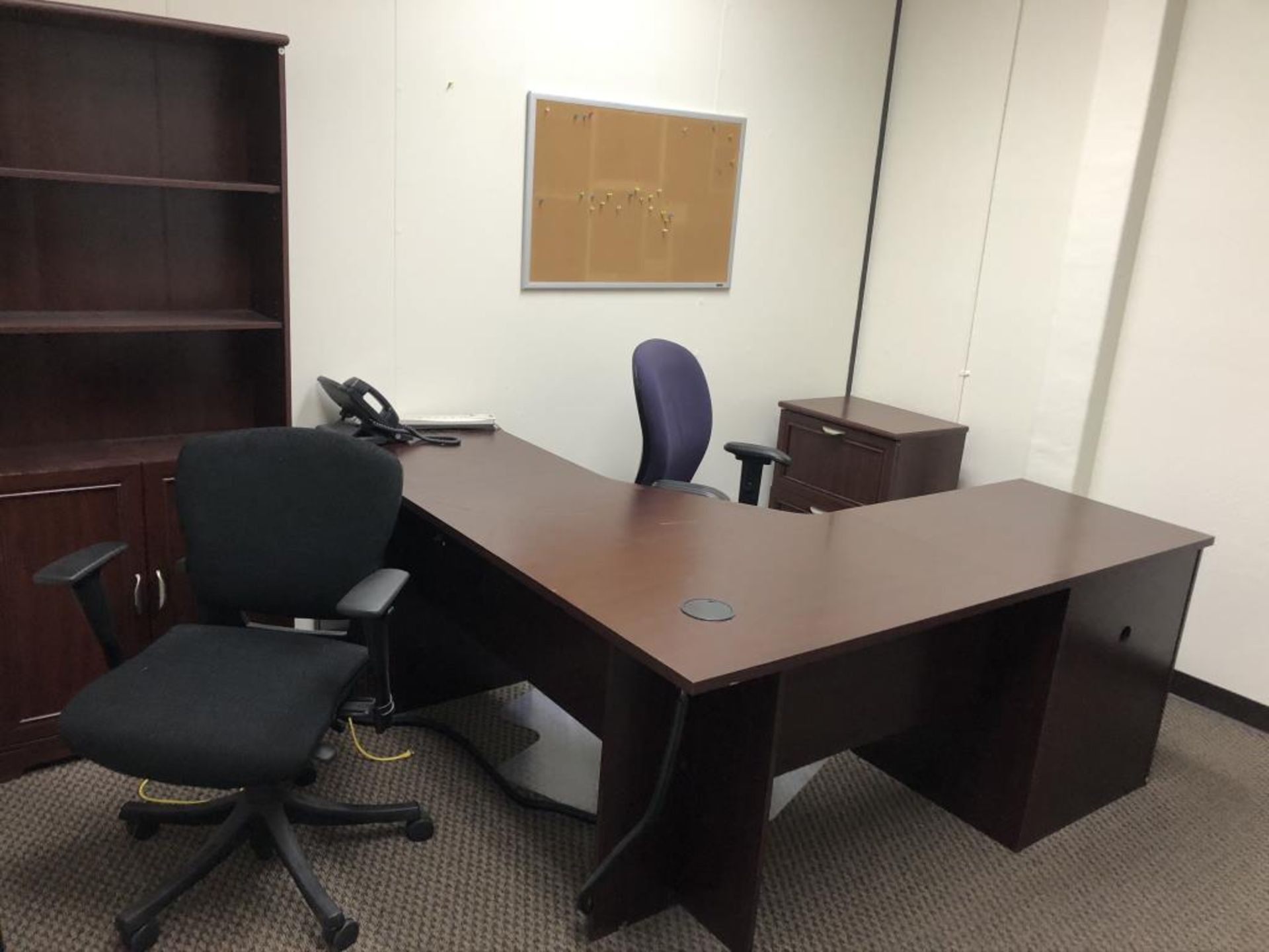 Office Furniture - Image 29 of 37