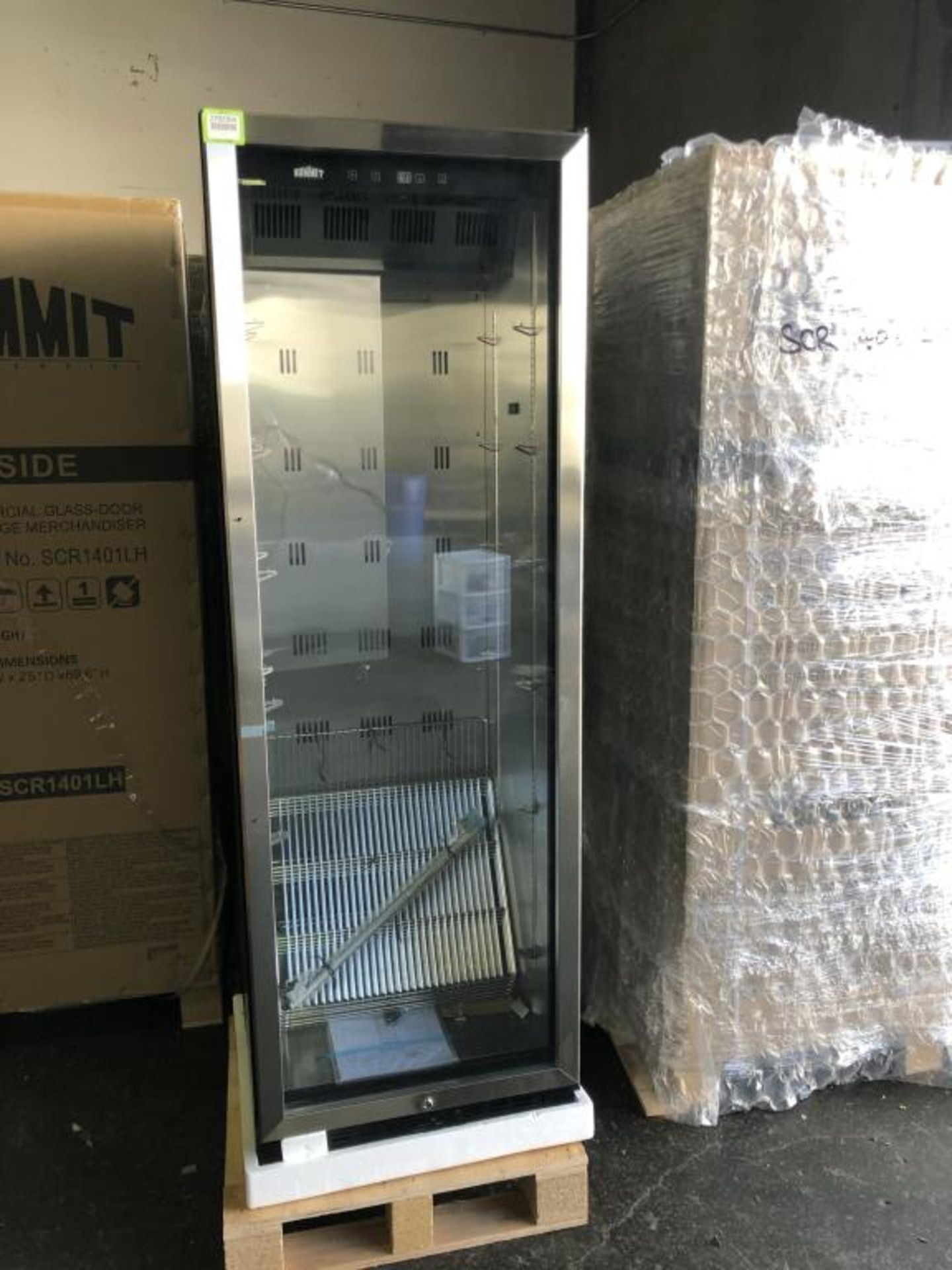 Summit SCR1401 Glass Door Bev. Refrigerator *New*