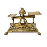 EARLY 20TH CENTURY BRASS SCALES