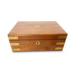 VICTORIAN MAHOGANY TRAVELLING WRITING BOX