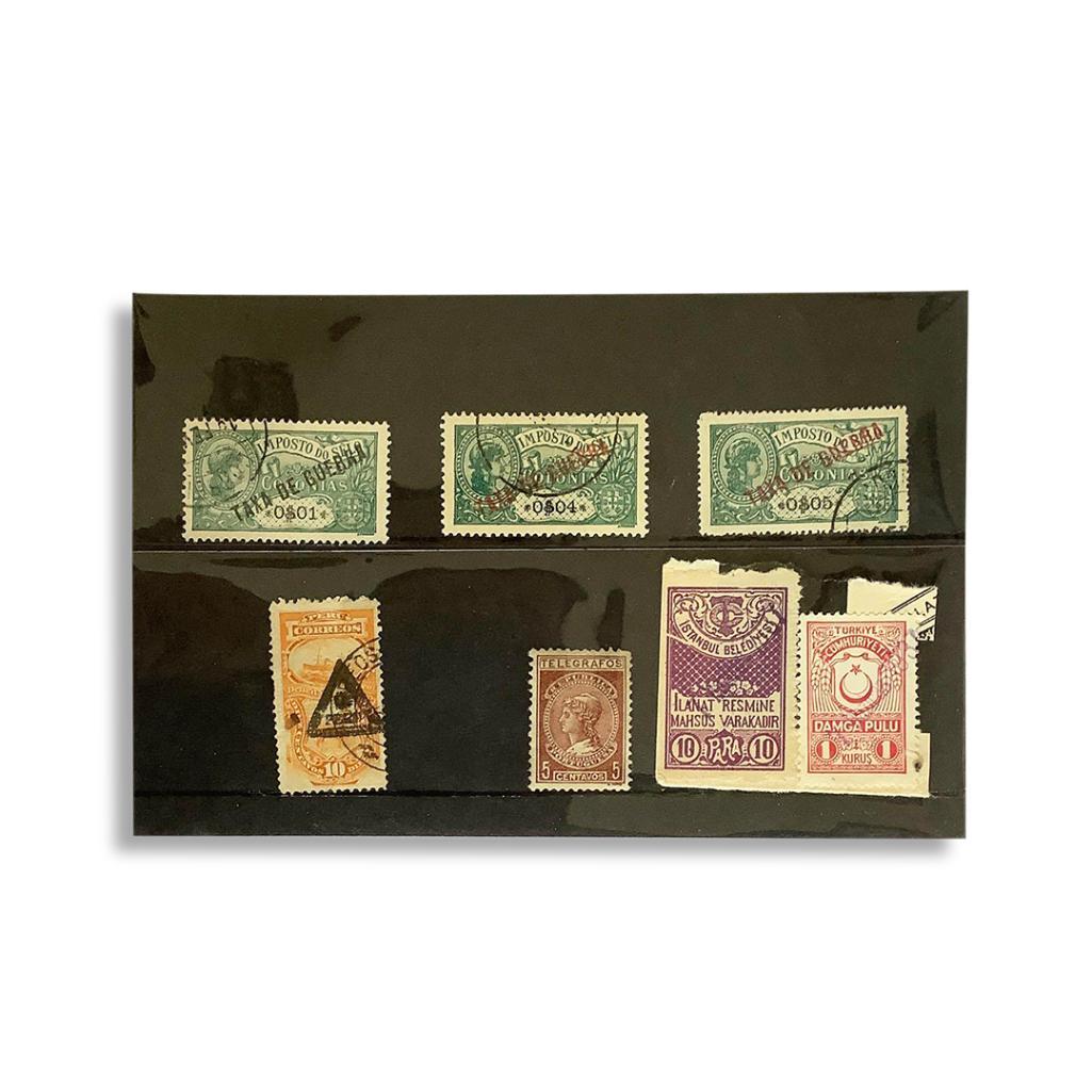 COLLECTION OF WORLD STAMPS