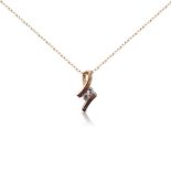 9CT GOLD PENDANT ON CHAIN