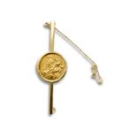 GOLD SOVEREIGN BAR BROOCH