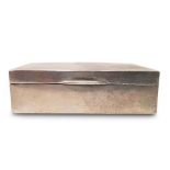 ENGLISH SILVER CIGARETTE BOX