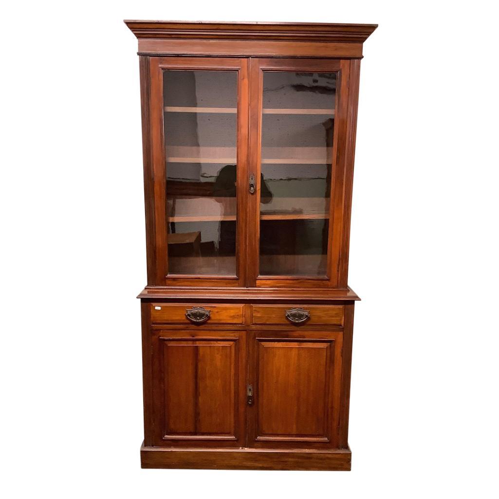 VICTORIAN MAHOGANY BOOKCASE