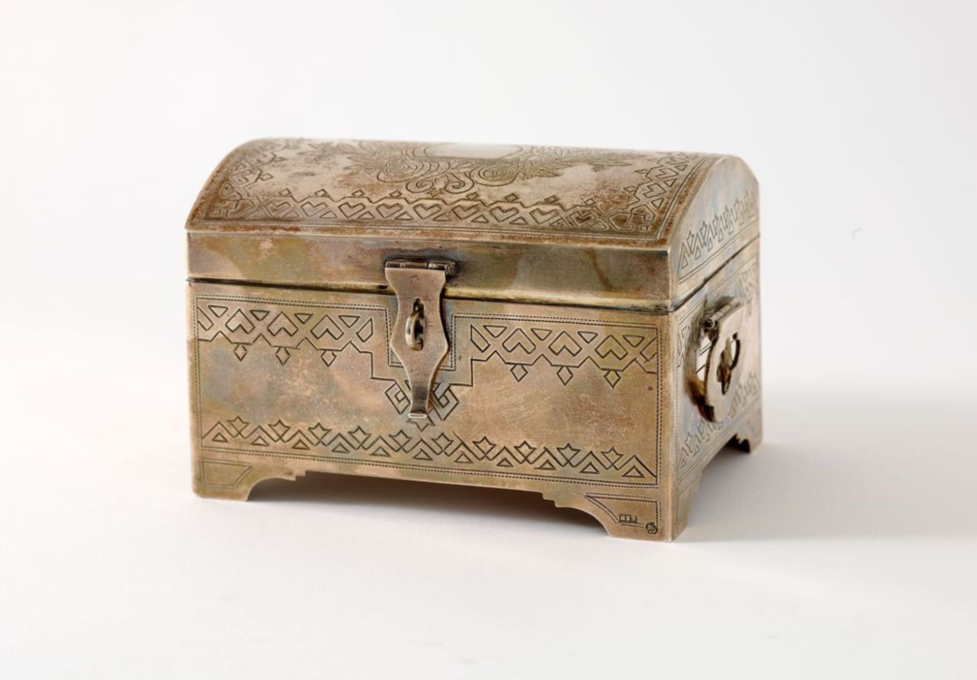 Silver-gilt casket in the neo-Russian style. Workshop "IEZ", Russia, Moscow, 1890 - [...] - Bild 2 aus 2