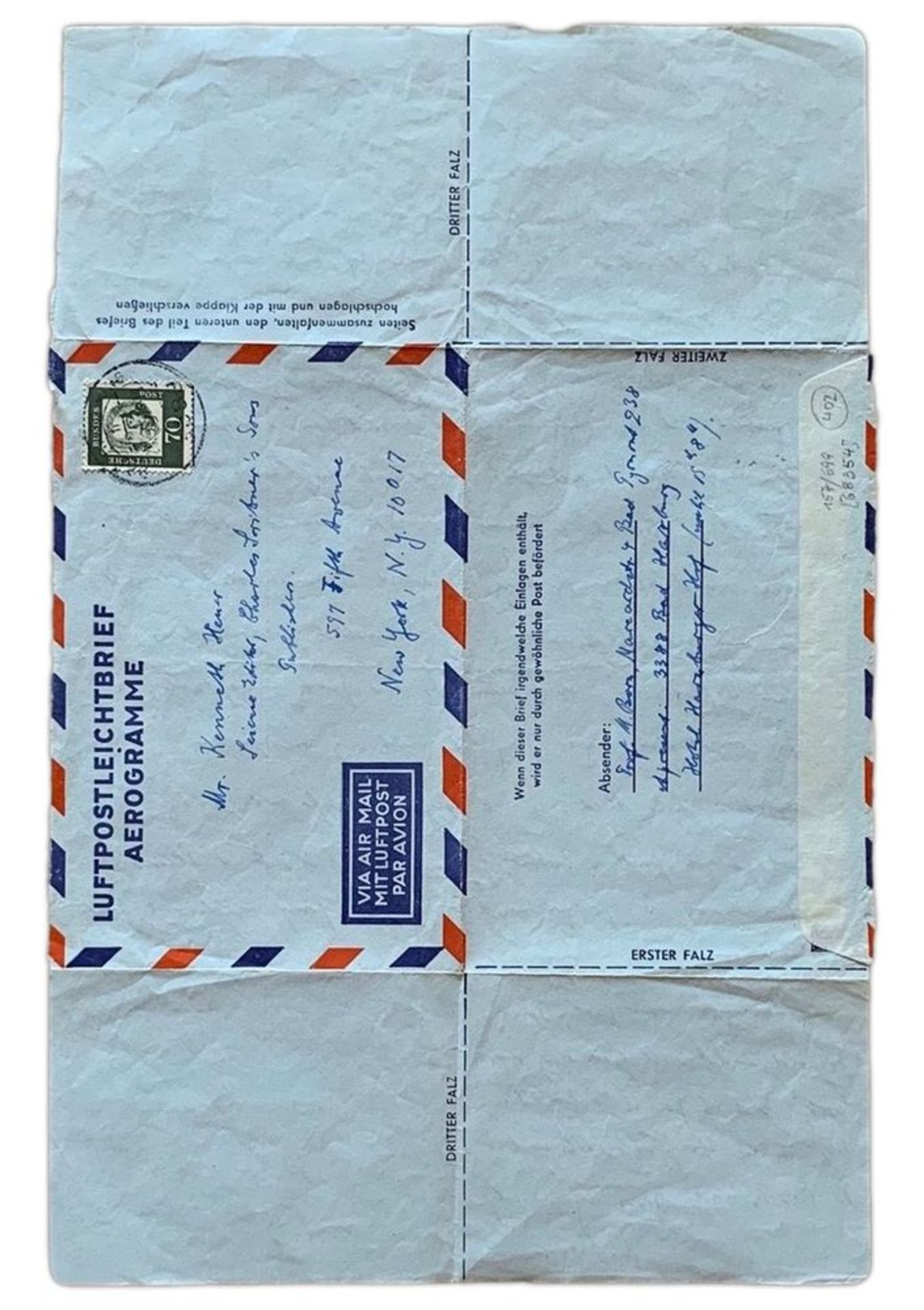 BORN MAX ( 1882-1970) - Handwritten letter. Autograph letter signed “M. Born” to [...]