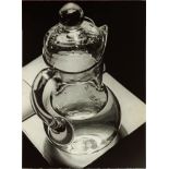 ALEXANDER RODCHENKO (1891-1956) Glass and Light. Jar, 1928 - Vintage Gelatin silver [...]