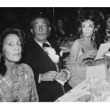 SALVADOR DALI (1904-1989) - Photograph Salvador Dalí with Gala and Ludmila [...]