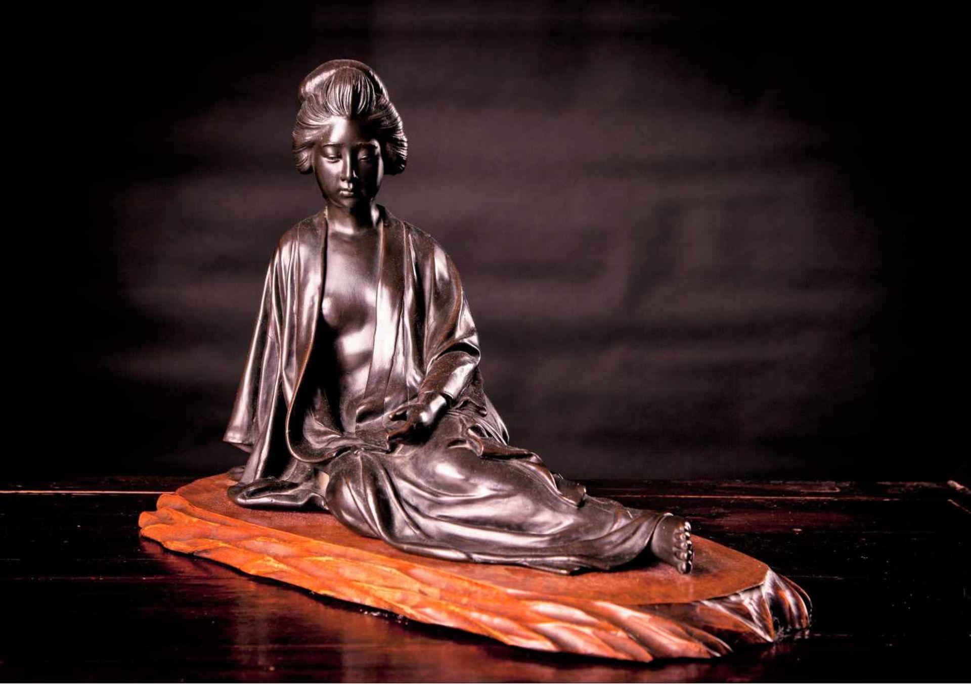 A Large Tokyo School Bronze of a Lady