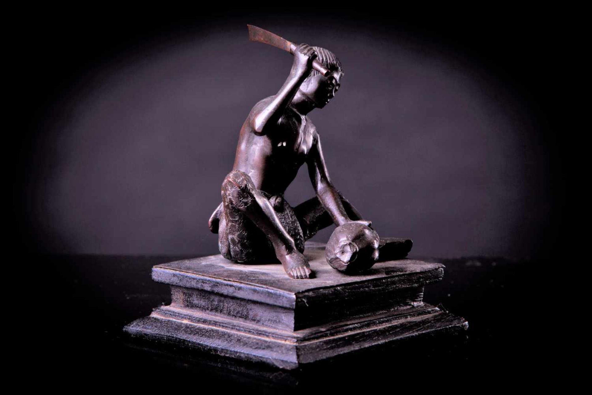 A Bronze Figure of a Young Man - Bild 3 aus 4