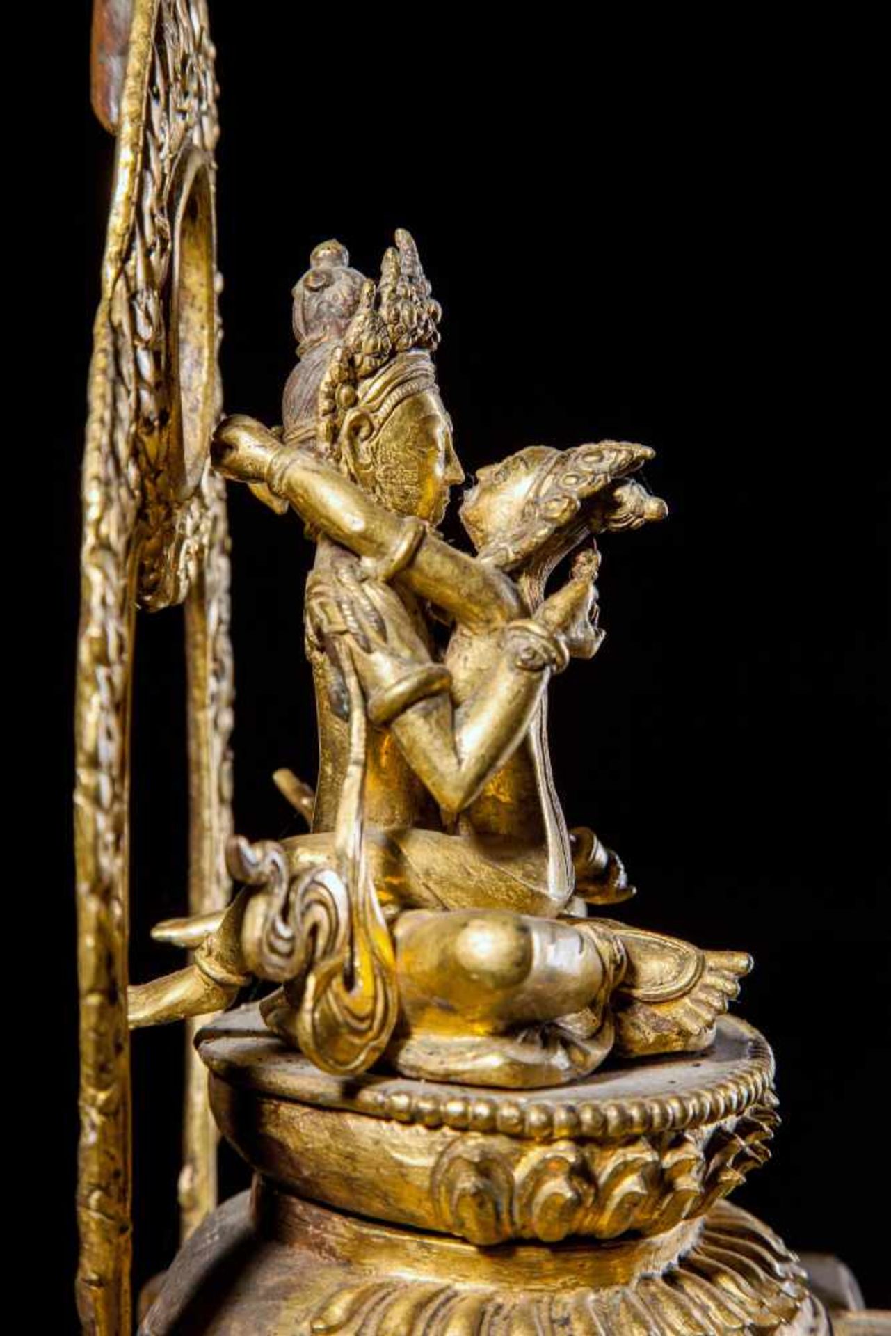 A Gilt Bronze Figure of Chakrasamvara and Vajrayogini. - Bild 2 aus 10