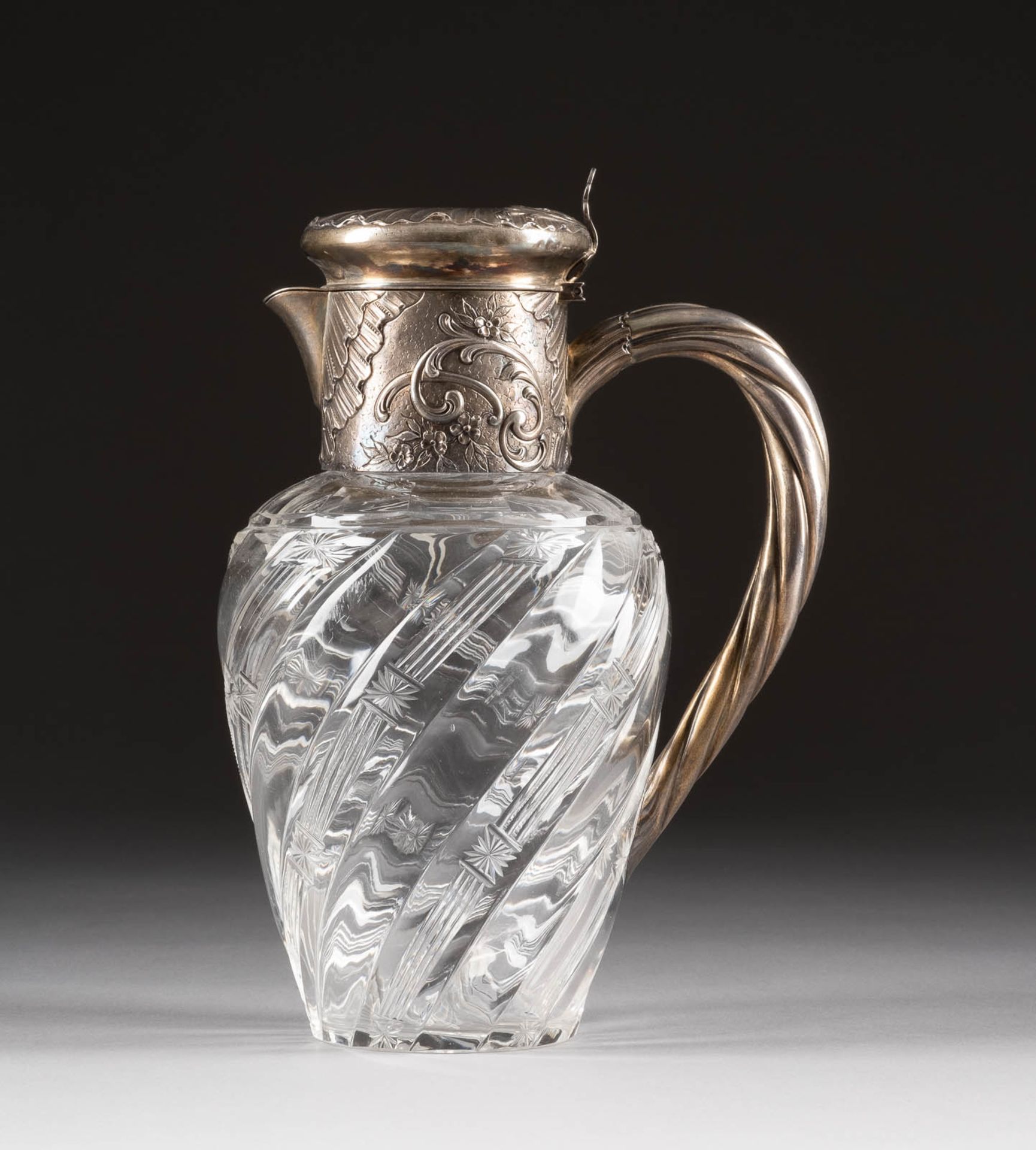 KARAFFE MIT AUFWENDIGER SILBERMONRIERUNG Frankreich, Paris, Gustav Keller, um 1900 Silber,