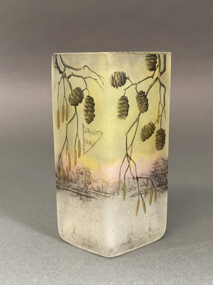 Daum Frères (late 19th Century) French Art Nouveau etched and enamelled cameo glass vase. - Image 2 of 6