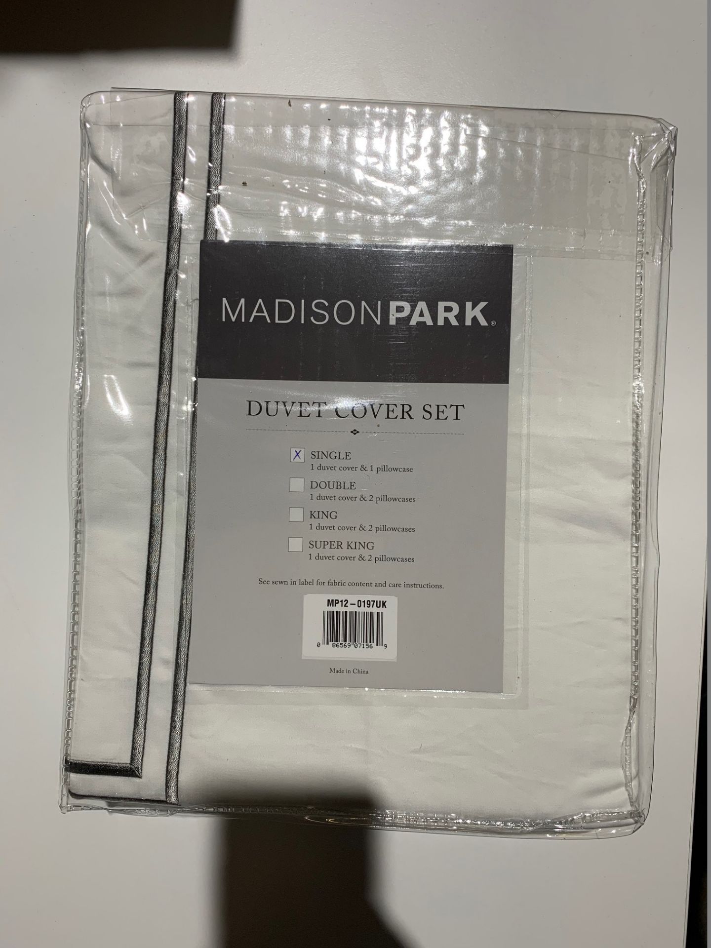 1 x Madison Park Luxury Collection Single Duvet Set White - Product Code MP12-0197UK (Brand New - - Image 2 of 2