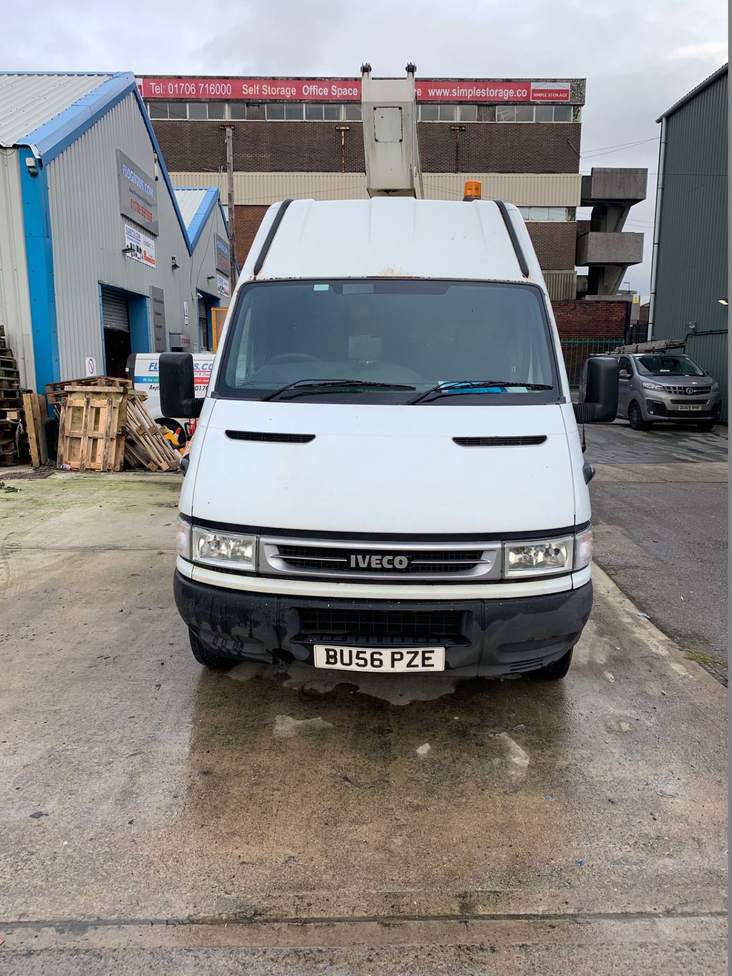 Iveco Long Wheel Base High Top Cherry Picker - Excellent Working Order, Good Starter & Drives Well - Image 3 of 15