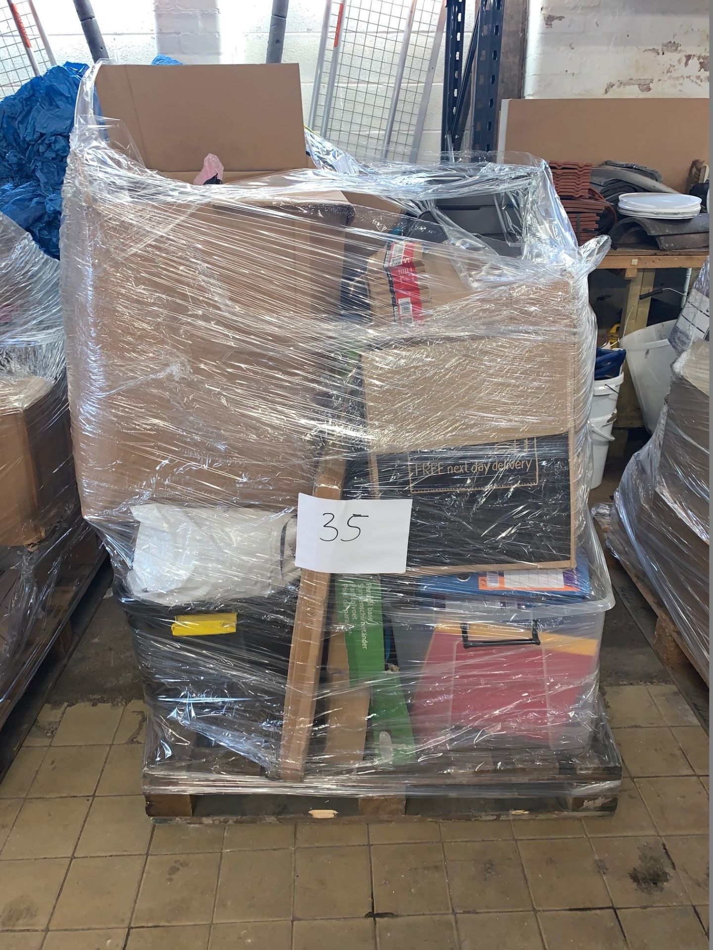 1 x Pallet of Mixed Stock/Stationery Including Mailing Bags, Dymo Label Printer, Lever Arch Files,