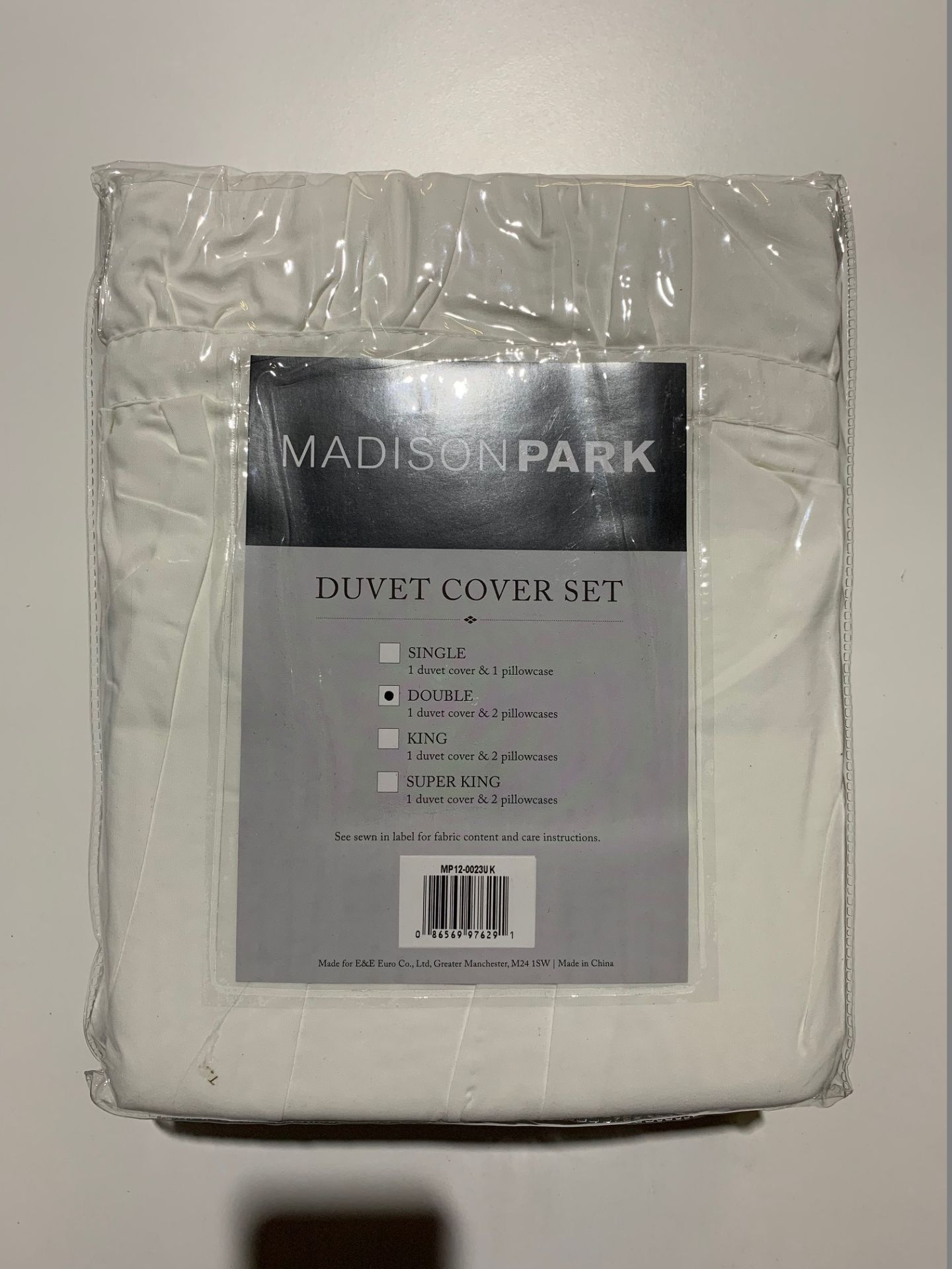 1 x Madison Park Mirimar Double Duvet Set White - Product Code MP12-0023UK (Brand New - RRP £39.99) - Image 2 of 2