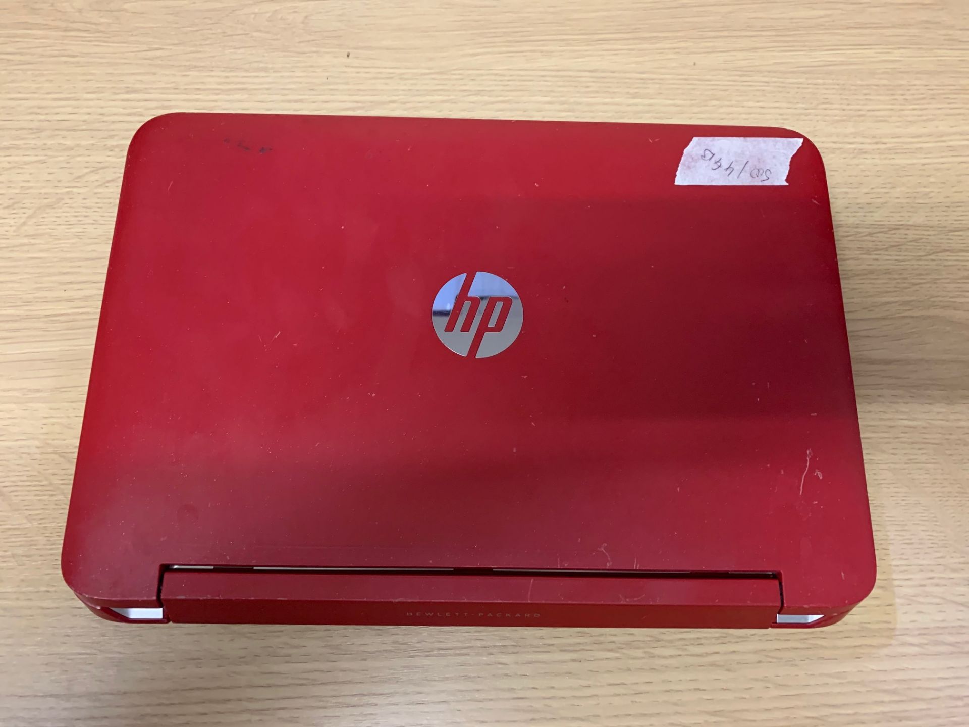 HP Pavilion 7100Y Laptop - 500GB Hard Drive, 4GB RAM, 12" Screen, Loaded With Windows 10 & - Image 3 of 4