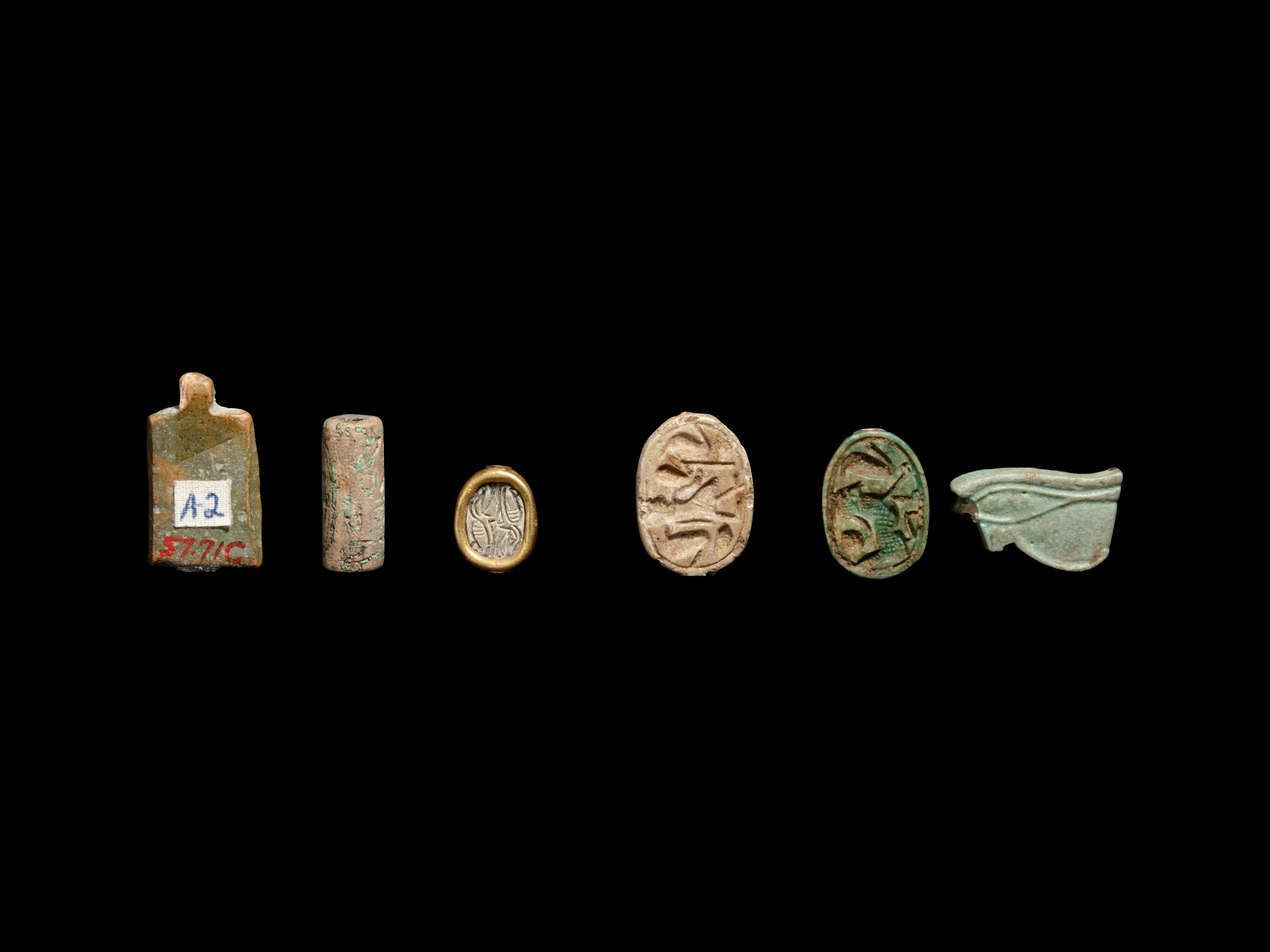 Three Egyptian Steatite and Faience Scarabs Height of - Image 3 of 15