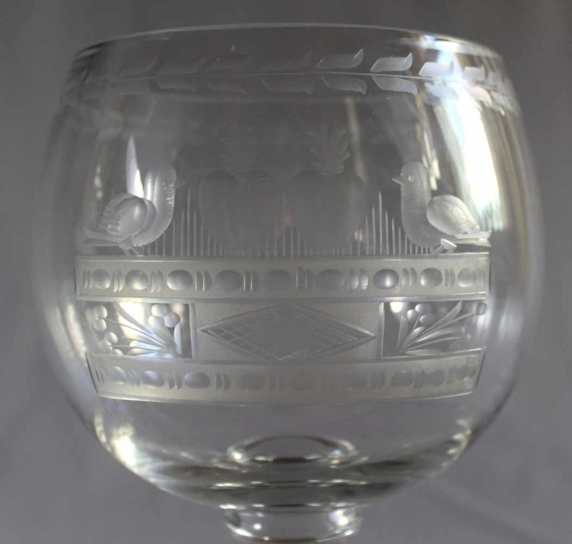 1 großes Pokalglas, doppelwandig, Kuppa reich beschliffen, schwere Ausführung, H ca. 26,5cm, D ca. - Bild 2 aus 3