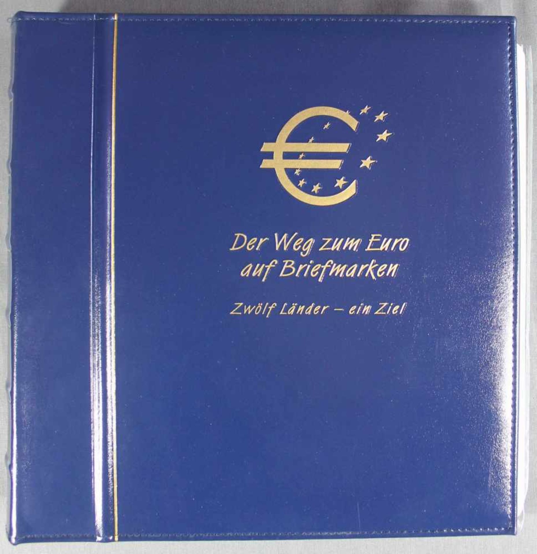 1 Album mit Schuber "Deutsche Post, Der Weg zum Euro auf Briefmarken, Zwölf Länder- ein Ziel", aus
