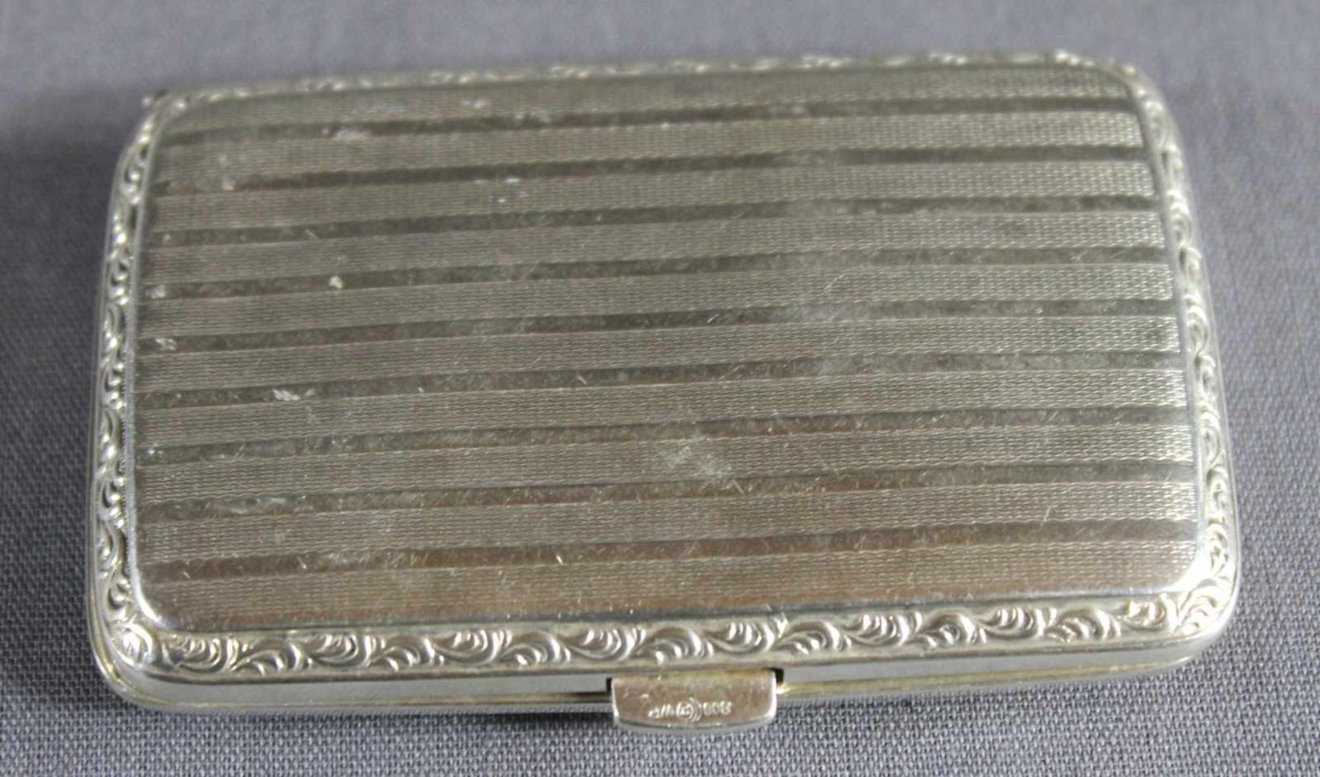 1 kleines längliches Zigarettenetui Silber (800/000), leichte Innenvergoldung, Punzen: Halbmond - Bild 2 aus 2